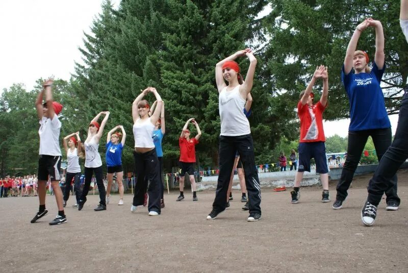 Крылатых барнаул. Лагерь крылатых Барнаул. Детский лагерь крылатых Барнаул. Детский лагерь крылатых Алтайский край. Лагерь крылатых Барнаул 2022.