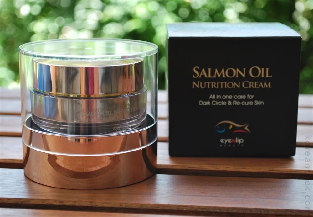 Корейские крема 50 лучшие. EYENLIP Salmon Peptide Nutrition Cream. Корейская косметика крем enl Salmon Oil. Salmon Peptide Nutrition Neck Cream. EYENLIP Salmon Oil Nutrition Cream.