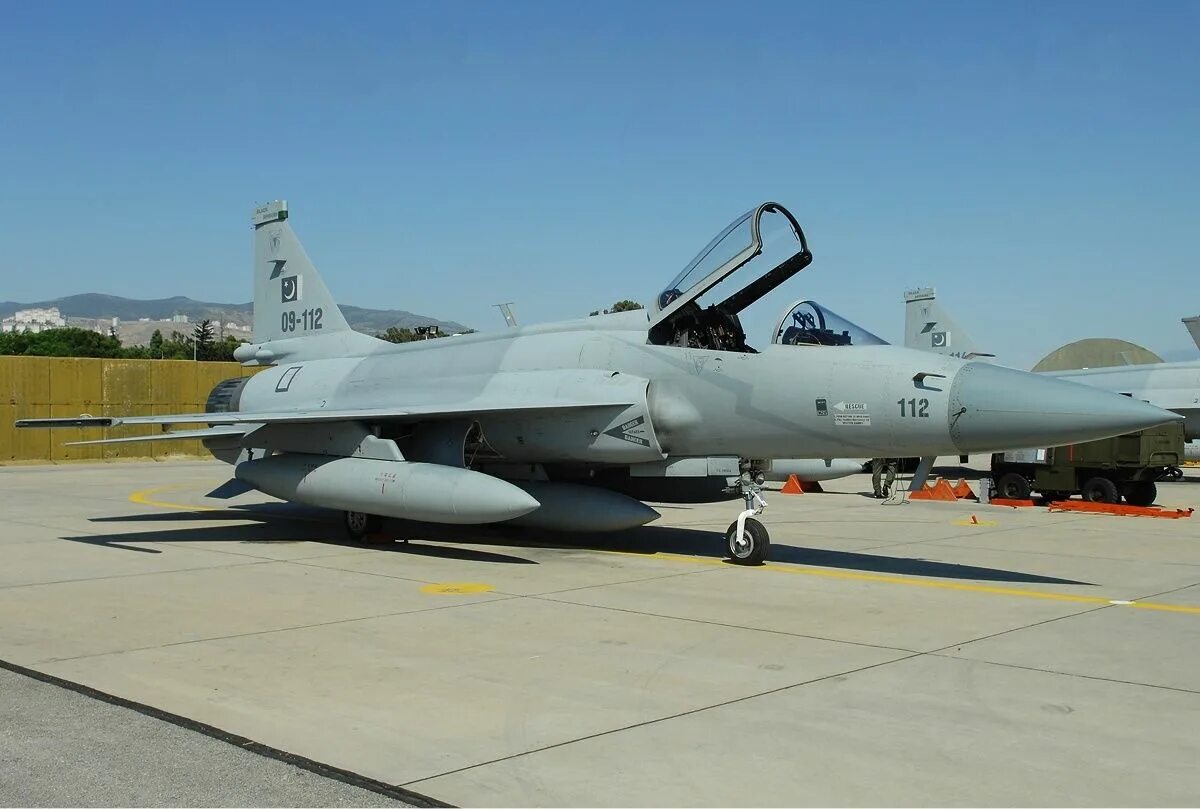 Jf 17 c block iii. Истребитель jf-17 thunder. jf-17 block iii. pakistan air force jf-17 thunder. истребитель jf-17 block 3.
