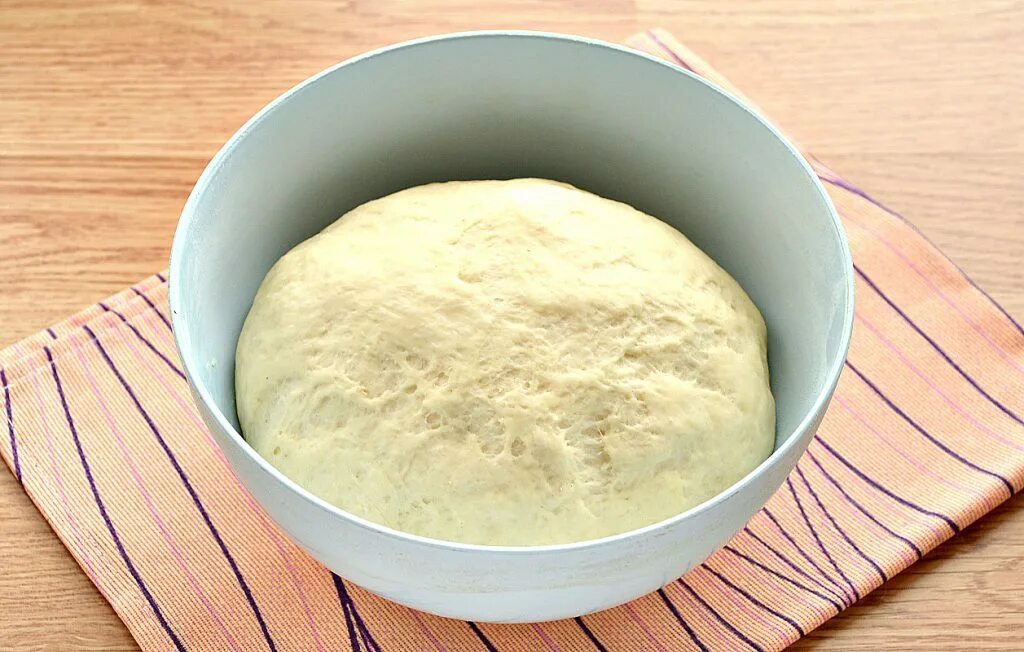 Тесто для пиццы на молоке пошагово