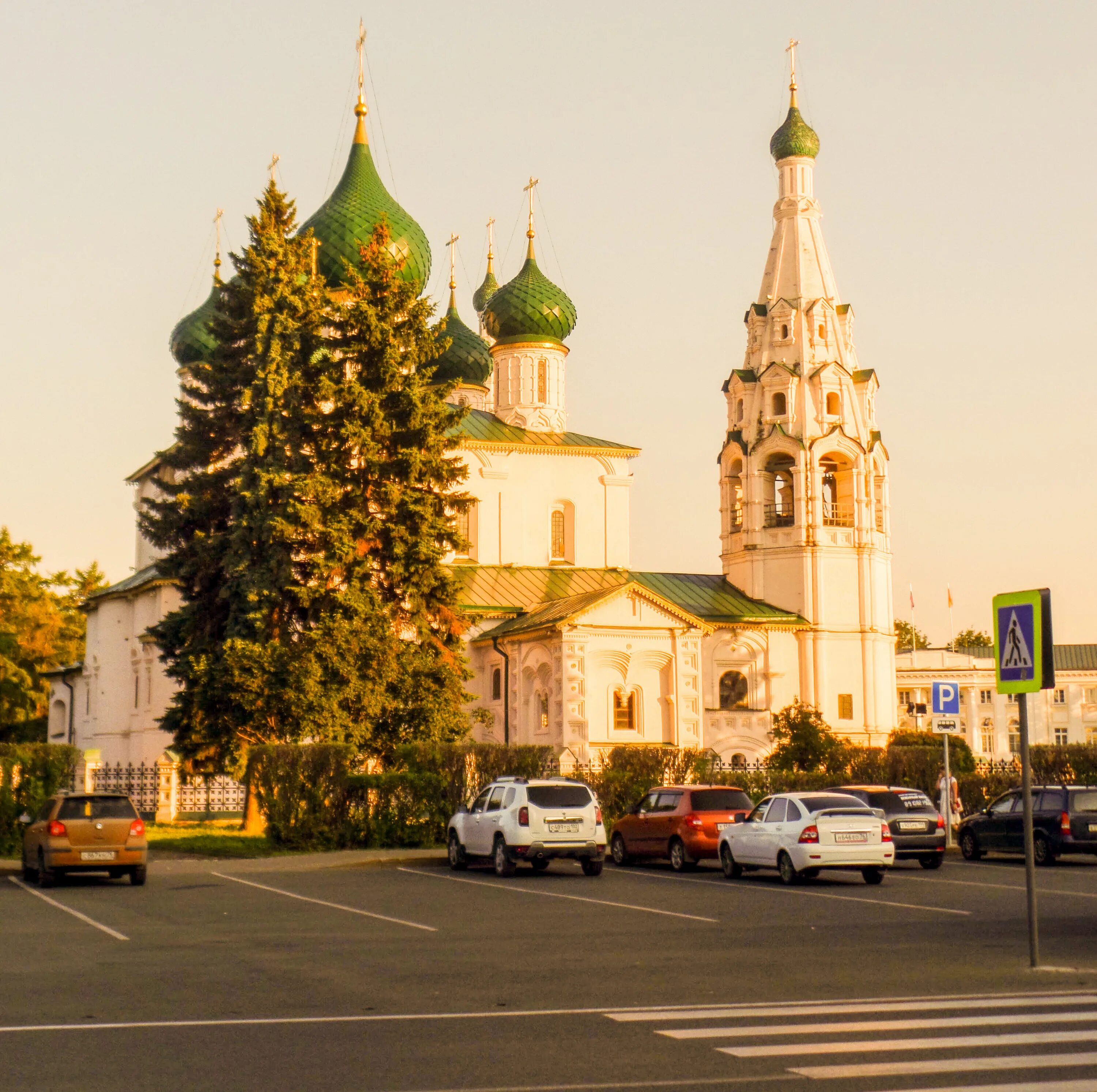 Ярославль столица золотого кольца. Церковь Ильи пророка в Ярославле. Ярославль достопримечательности золотого кольца. Картинка Ярославль столица золотого.