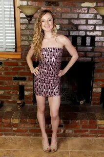 Willow Lynn Feet (19 photos). 