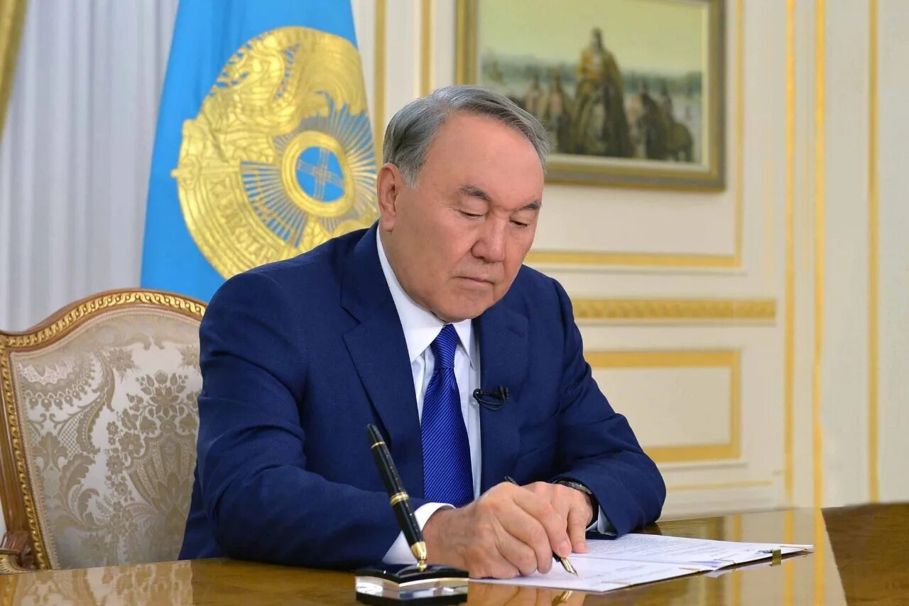 Назарбаев нурсултан биография. Президент рк нурсултан назарбаев. назарбаев 2019.