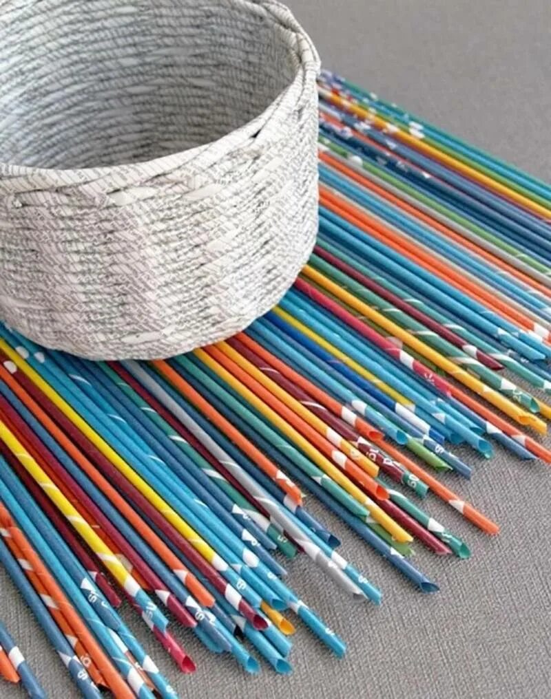 Бумажная лоза. Бумажная лоза. Бумажная лоза изделия. Чайные гномодомик из газетных трубочек. Плетеные изделия.