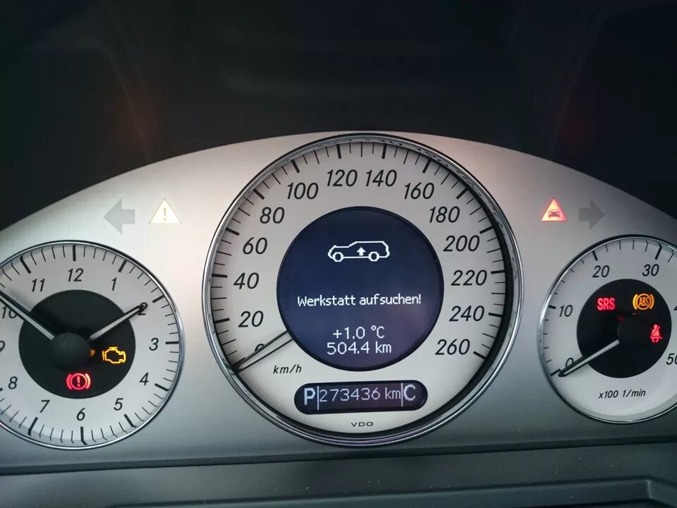 W211 ошибка. Werkstatt aufsuchen w211 фургон. w211 мерседес табло. табло мерседес 211. werkstatt aufsuchen w211 фургон пневма.