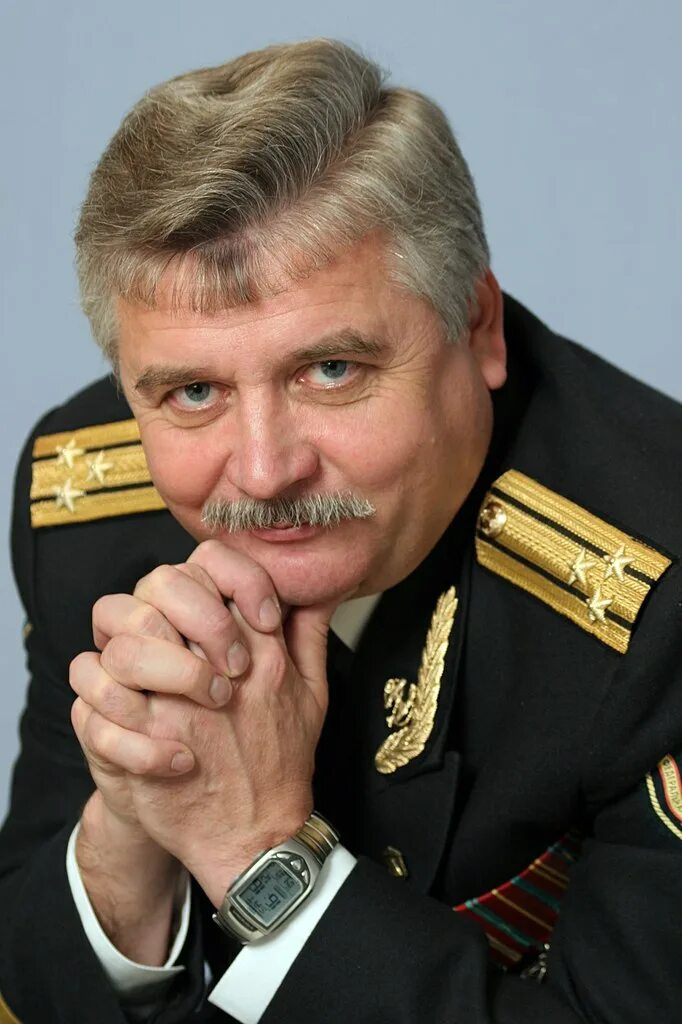 МОРОЗОВ Юрий Андреевич (1934-2005)