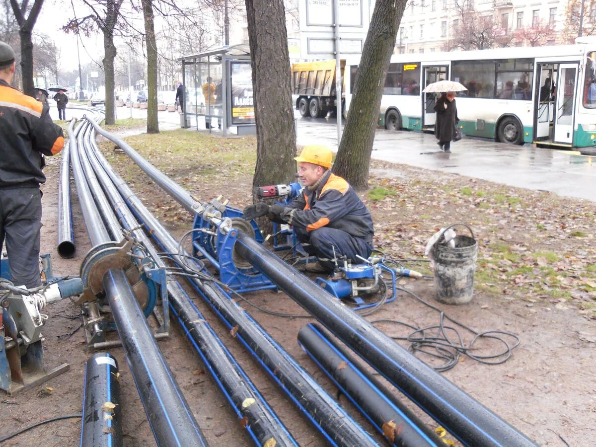 Гнб петербург. Прокладка трубопровода методом ГНБ технология. Прокол ГНБ технология. Прокладка трубы ПНД-110 методом ГНБ. Прокладка труб методом ННБ.