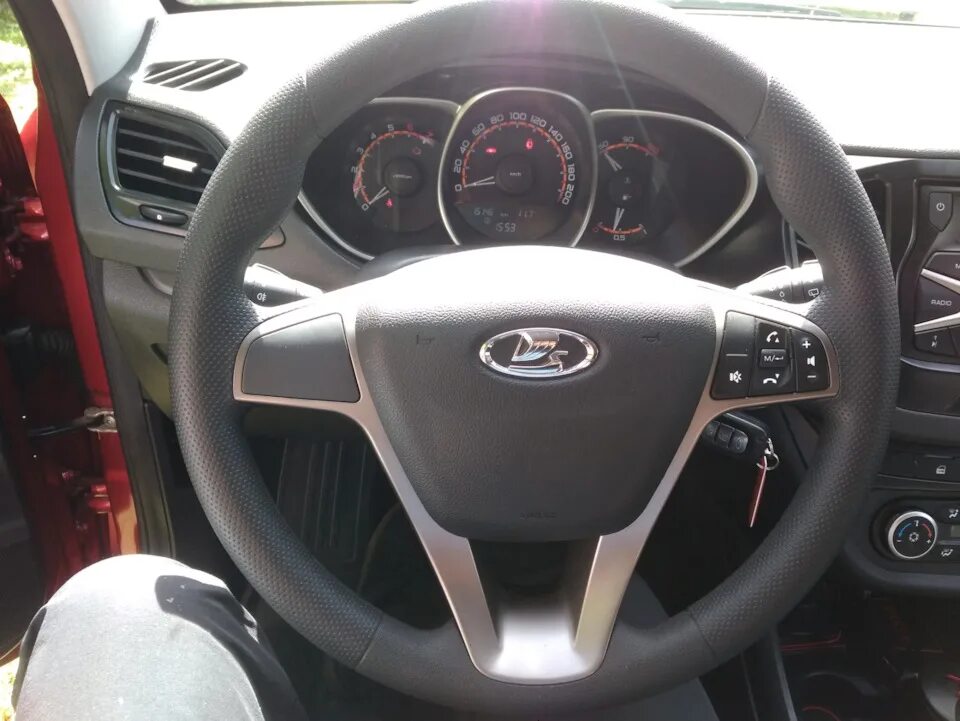 Мультируль lada vesta. Vesta круиз. Круиз контроль на lada vesta. Круиз контроль на lada vesta. Vesta круиз.