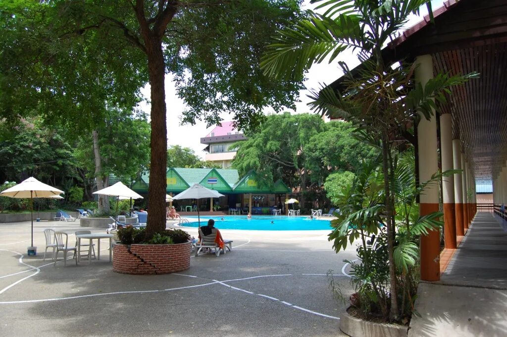 Фото и видео отеля Pattaya Garden 3*. Рейтинг отелей и гостиниц мира - TopHotels