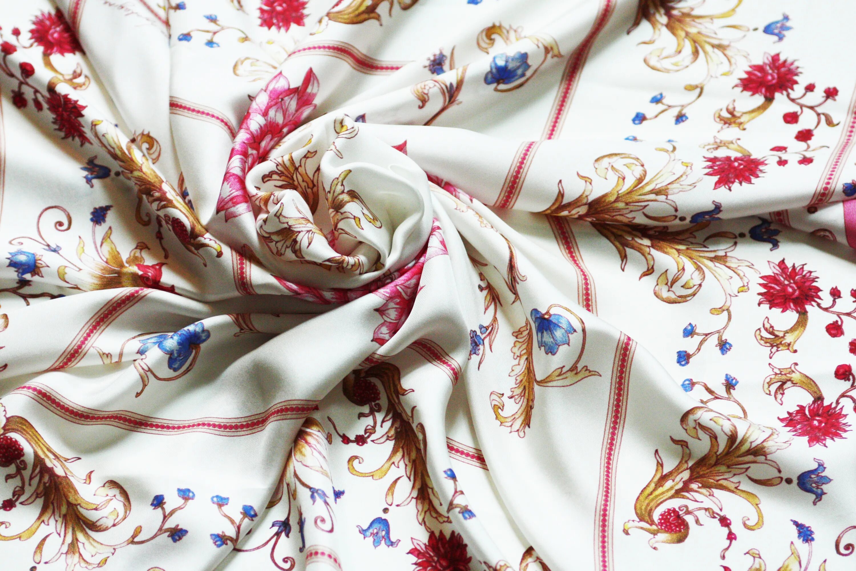 ткани крепдешин шелк. японский платок. Etro шелк ткань. натуральные шелковые ткани. натуральный шелк интернет магазин.
