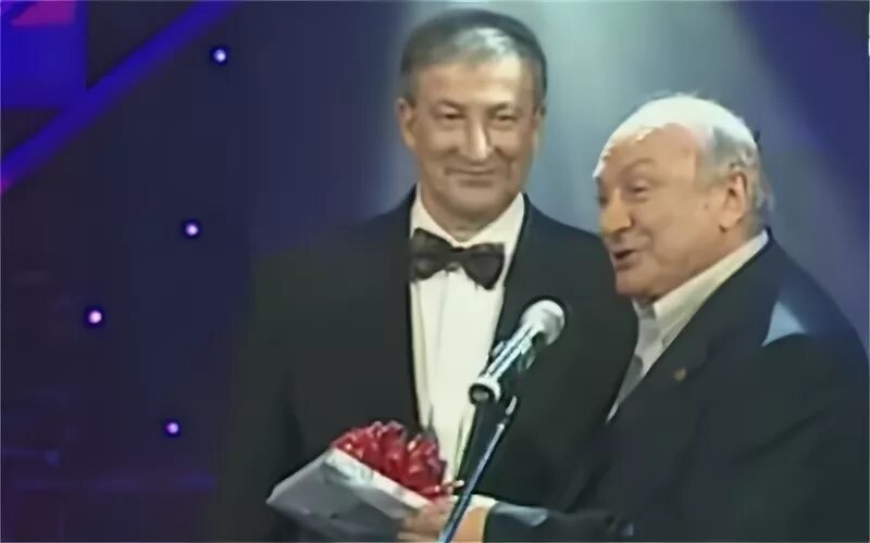 Мих мих жванецкий. Жванецкий альтов. Жванецкий альтов. Жванецкий альтов. Альтов и жванецкий на дискотеке.