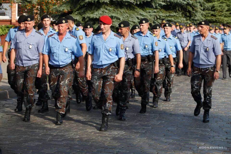 Феофанов анатолий увд могилев. Могилев милиция. Омон фото. Омон мвд рб. Виктор кравцевич.