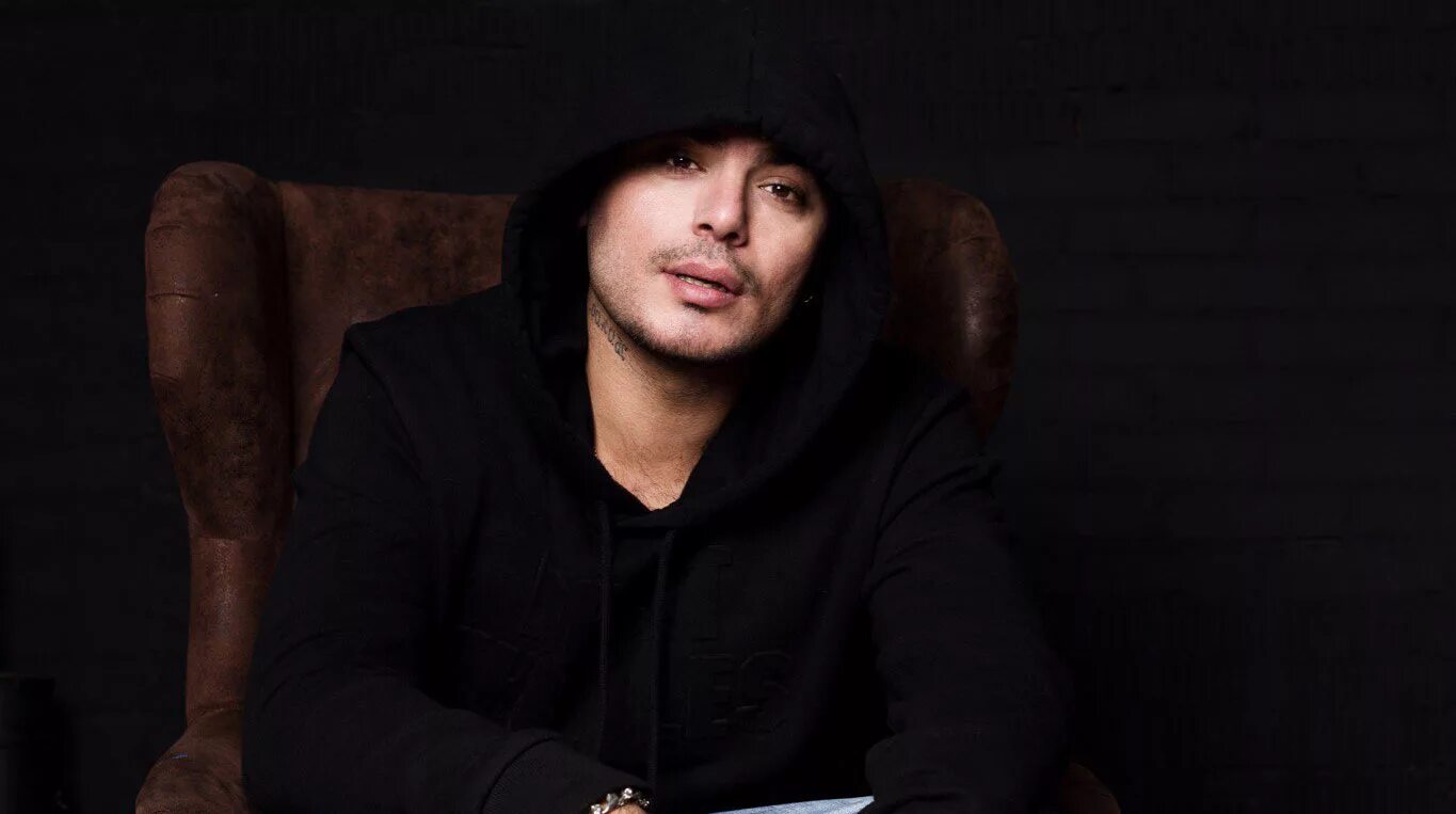 Птаха рэпер 2023. Бывший рэпер. Самый лучший репер в мире. Птаха рэпер 2022. Гранфест рэпер.