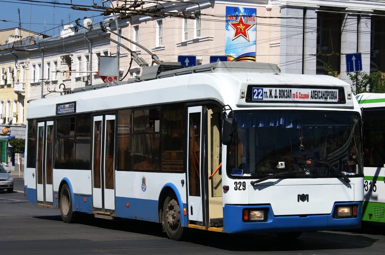 Троллейбус 22 спб. Троллейбус БКМ 321. БКМ 32102. Троллейбус БКМ 321 Ростов на Дону. Троллейбус БКМ 333.