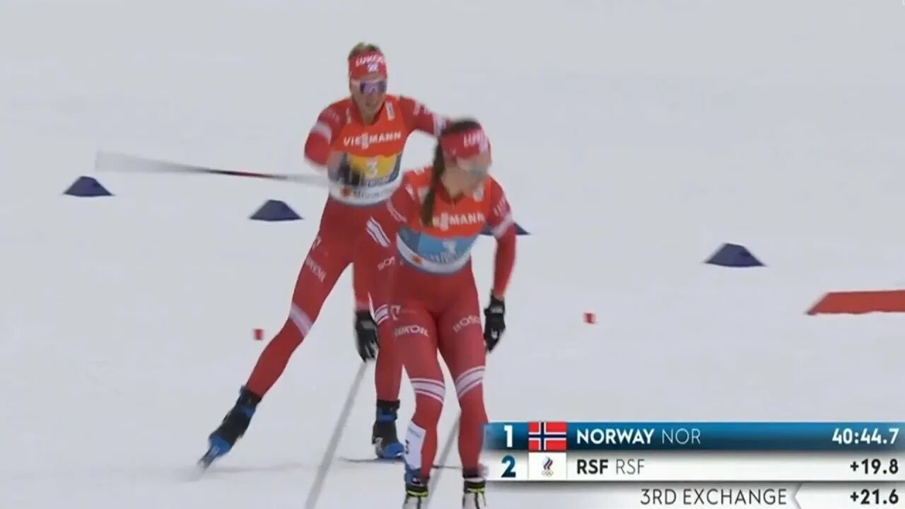 Лыжи женщины сегодня результат 10. Лыжная гонка таблица результатов. Лыжи женщины сегодня результат 10. Женская сборная россии по лыжным гонкам. Ступак непряева сорина степанова.