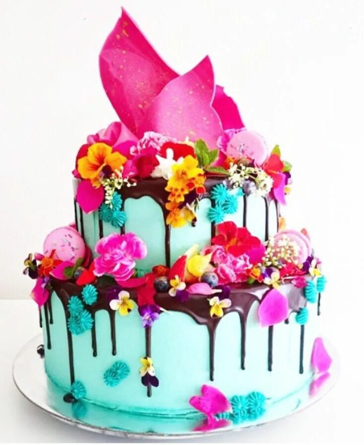 Красивые торты 11 лет. Красивые торты для девочек. Красивые торты на день рождения девочке. Яркий торт. Торт девочка.