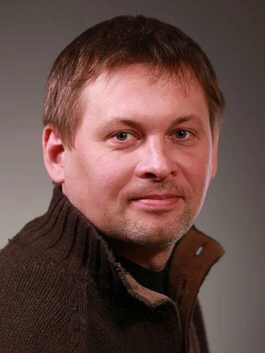 Сергей Сафронов - биография, фильмы и другая информация на Сефил.РУ