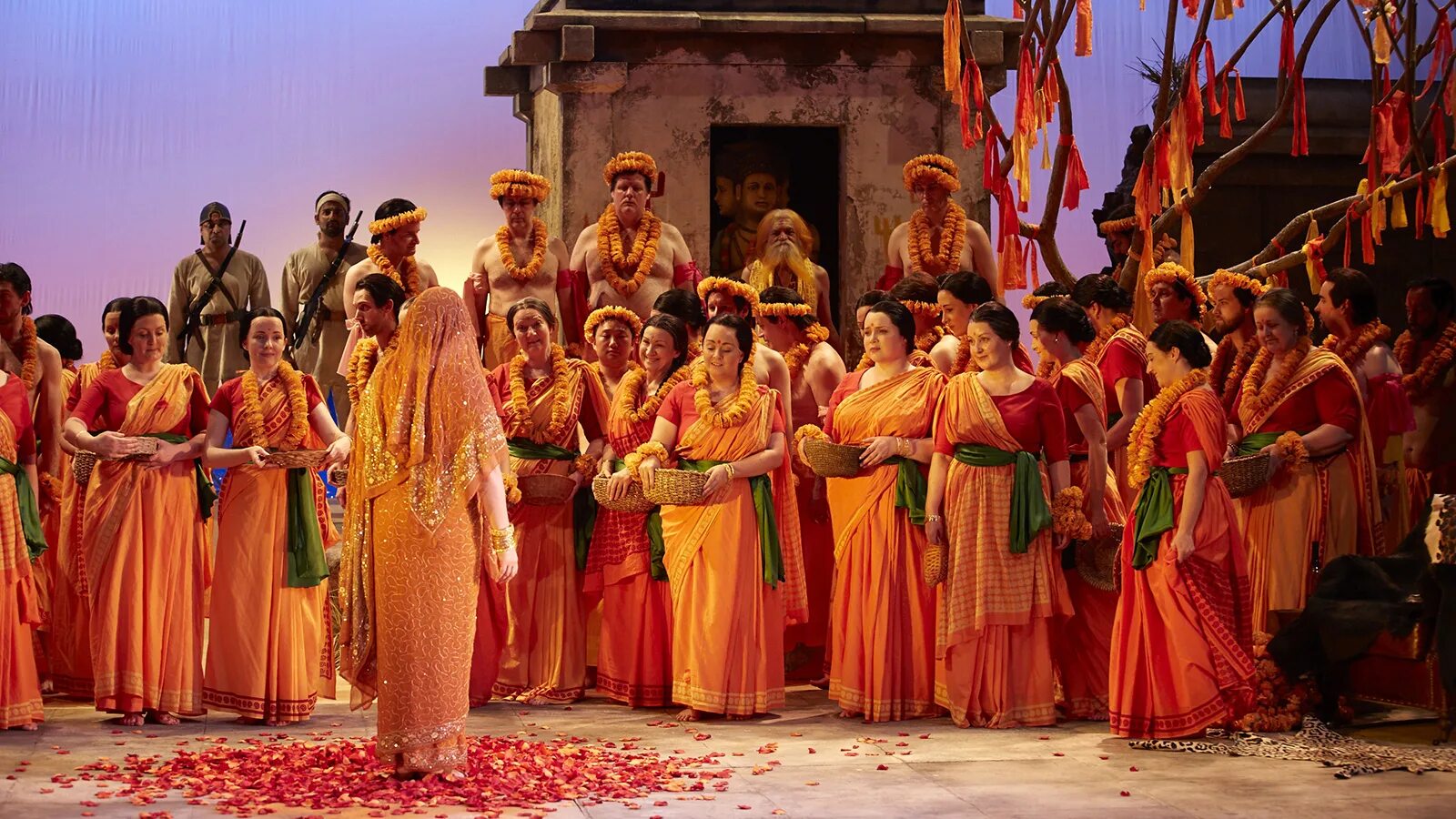 Жемчуг опера. Искатели жемчуга опера. Жемчуг опера. Серьги из серебра ракушки с жемчугом. Санктъ-петербургъ опера искатели жемчуга.