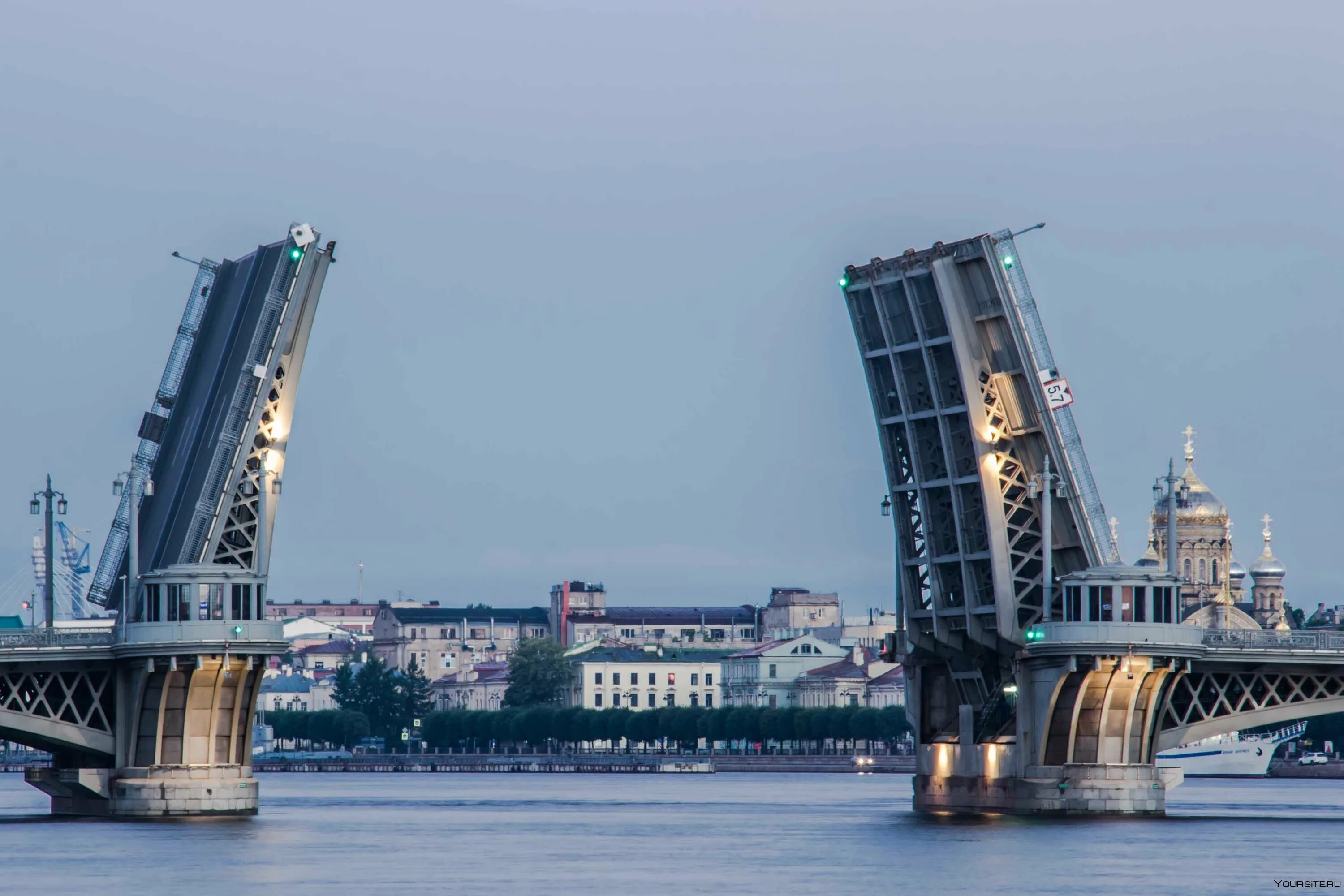 Как называется мост в петербурге. Мосты невы в санкт-петербурге. разводной мост в санкт-петербурге. санкт-петербург нева разводные мосты. питер нева мосты.