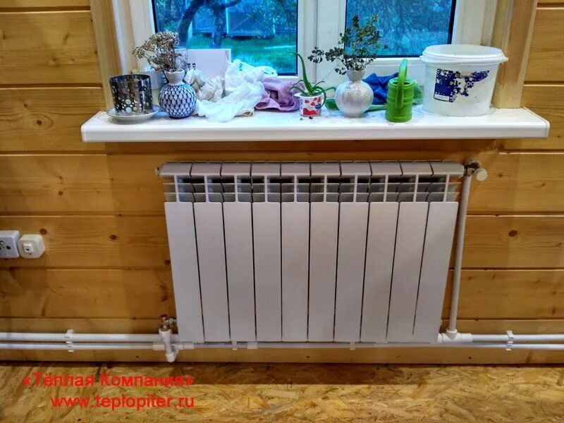 монтаж радиатора отопления в кухонный гарнитур.