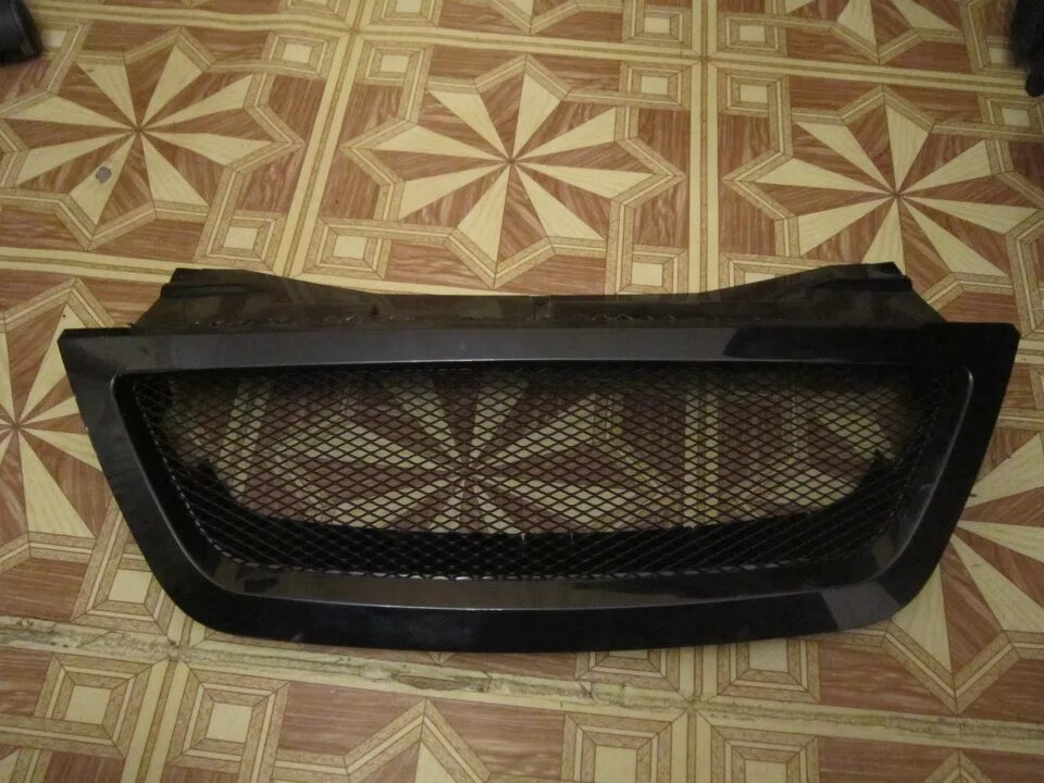 Решетка нексия. Решетка дэу нексия n150. Решетка радиатора daewoo nexia n150. Решетка нексия. Решетка дэу нексия n150.