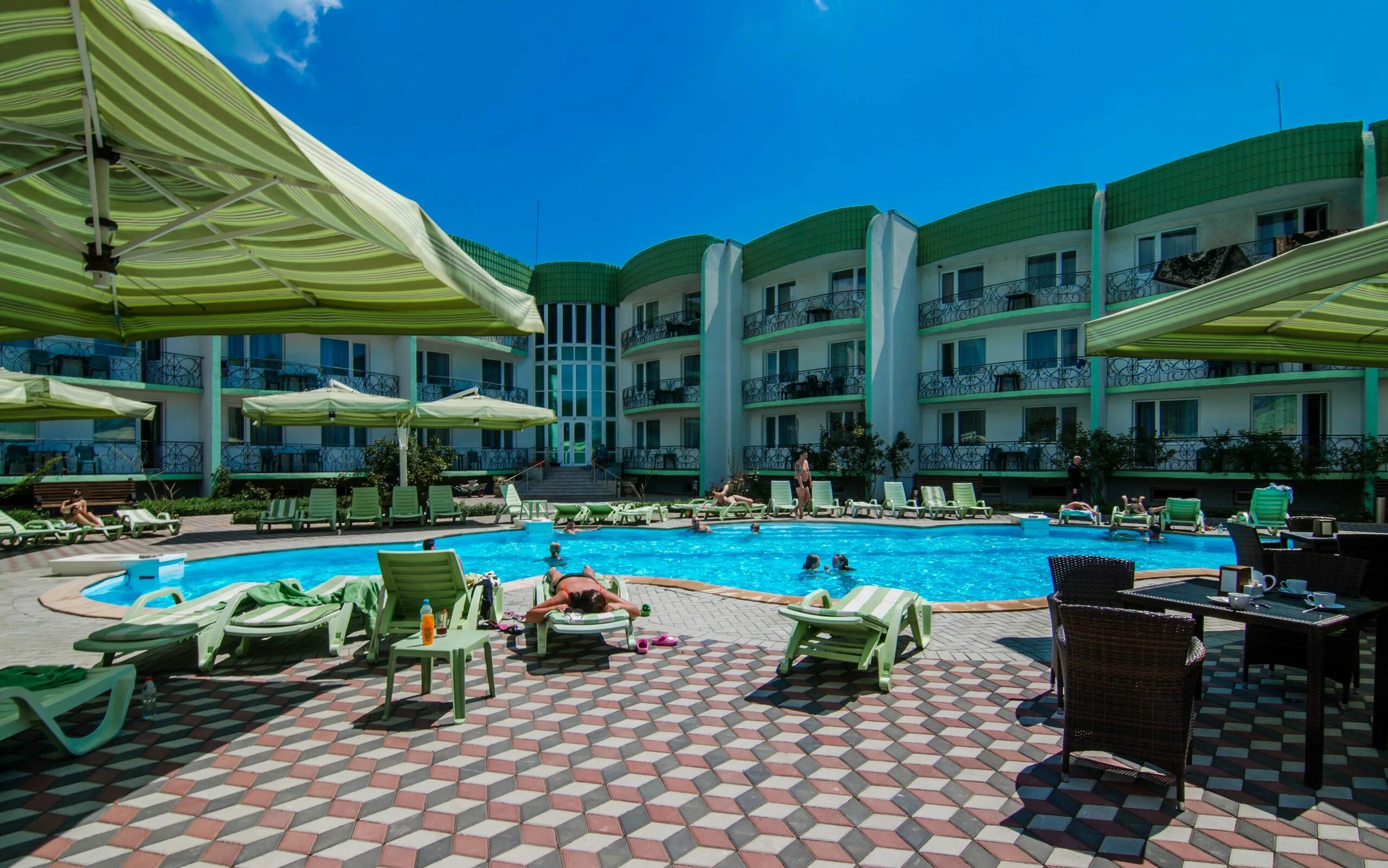 Евпатория отели все включено. Отель империя евпатория. Отель донна роза евпатория. Спа комплекс рибера евпатория. Евпатория гостиница юлиана официальный.