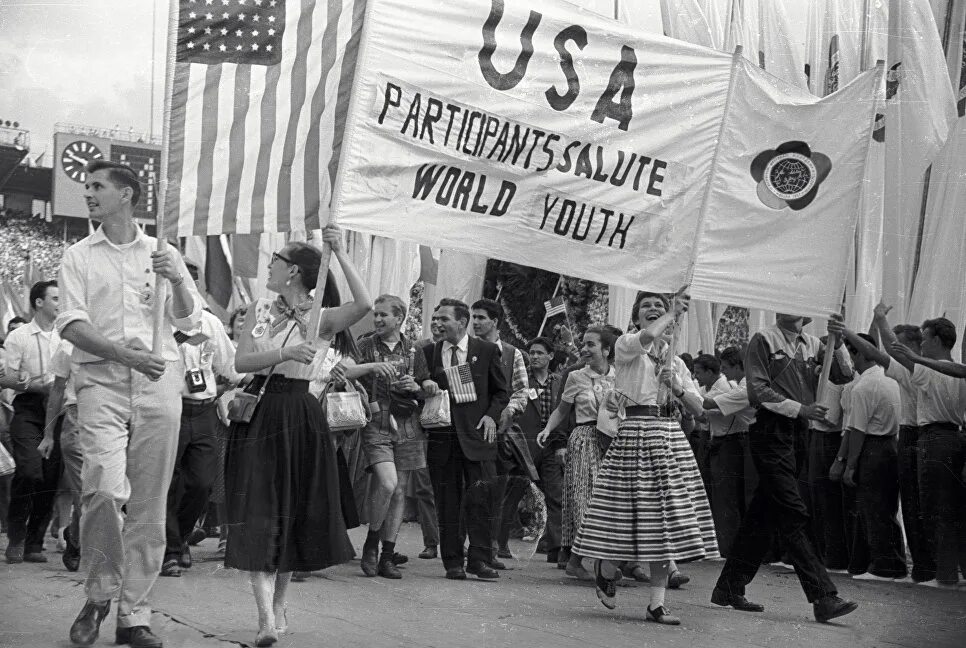 всемирный фестиваль молодёжи и студентов в москве 1957. первый фестиваль молодежи и студентов в москве. фестиваль молодежи в ссср 1957. фестиваль молодёжи в москве 1957. московский фестиваль молодежи и студентов 1957.