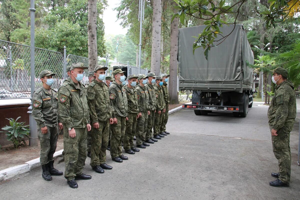 Воинские части рф в абхазии. Вооруженные силы абхазии. 7 военная база в абхазии разведка. Воинская присяга абхазии. Можно военнослужащим в абхазию.