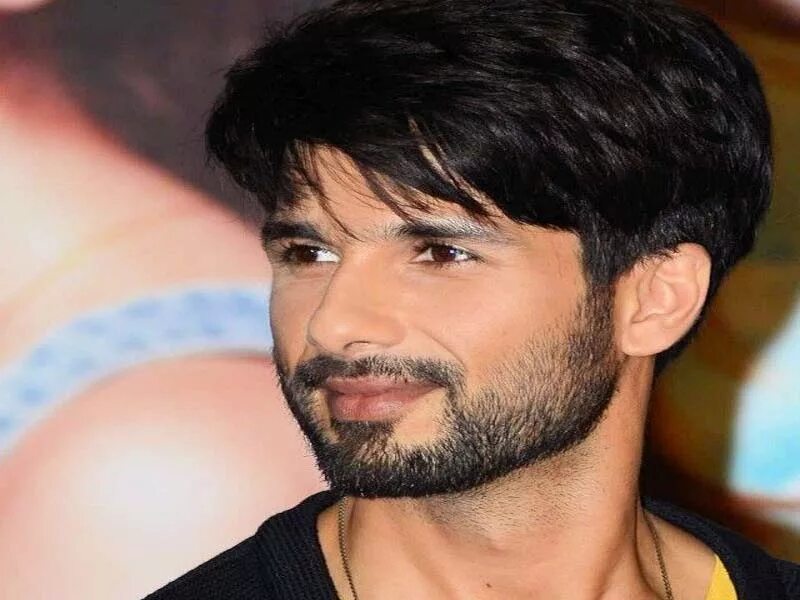 Shahid kapoor. Шахид Капур. Шахид Капур стрижка. Shahid Kapoor 2010. Шахид Капур прически.