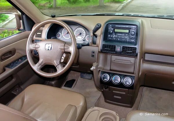 Honda cr-v 2002 салон. Хонда срв 2 салон. Хонда crv 2002. Honda crv 2. Хонда cr-v 2008 салон.