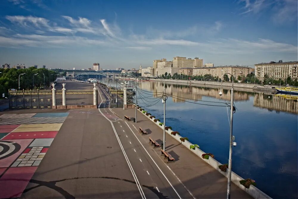 Набережная улица Москва. Крымская набережная в Москве панорама. У набережной. Живописная набережная. Набережная улица 1а