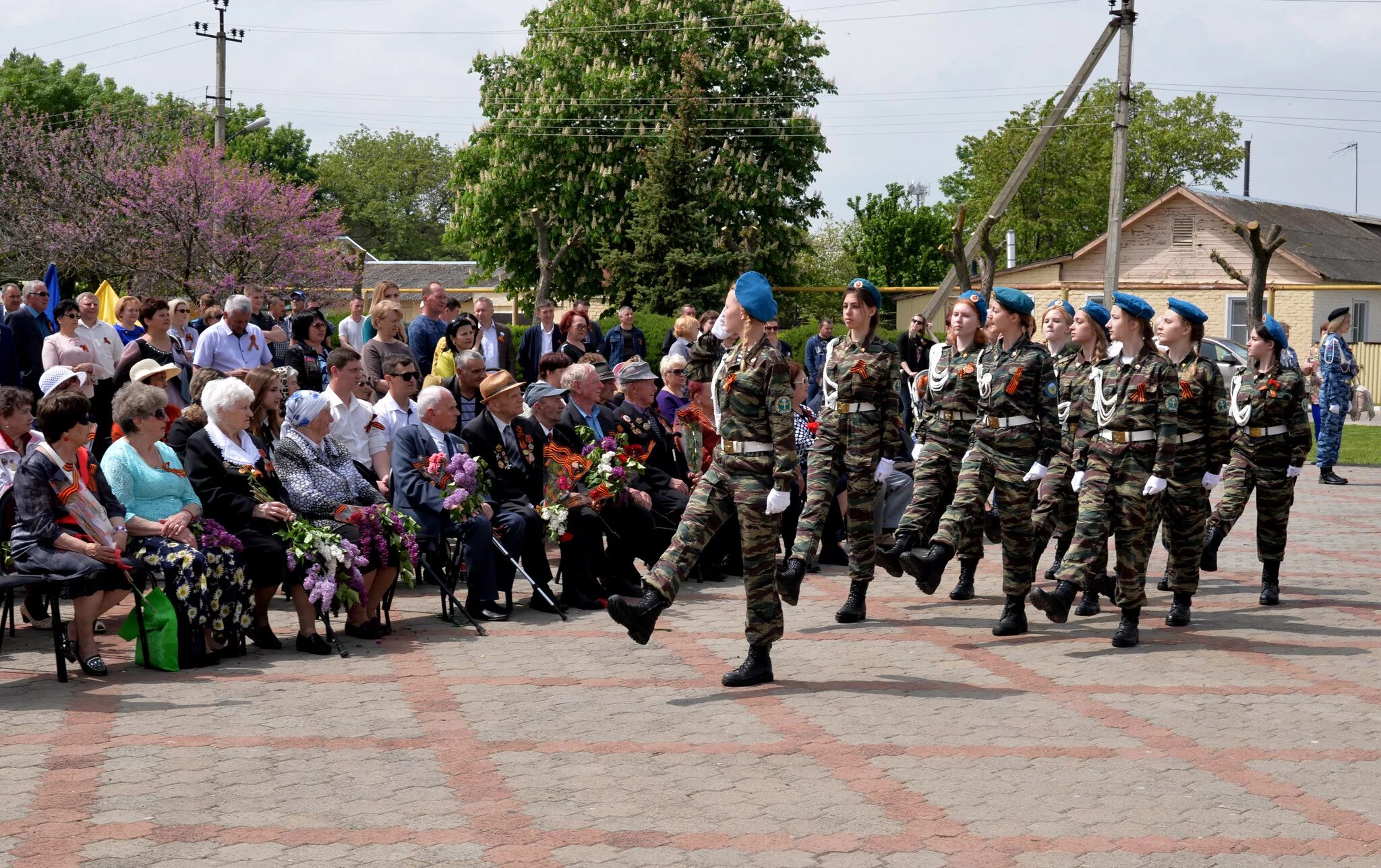 Рыздвяный ставрополь. Рыздвяный поселок. Рыздвяный поселок Ставропольский. Ставропольский край школа 11 Рыздвяный. Пос Рыздвяный Изобильненского района Ставропольского края.