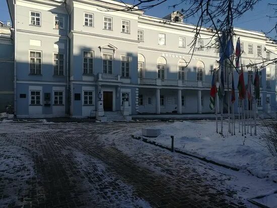 Армянский переулок 11