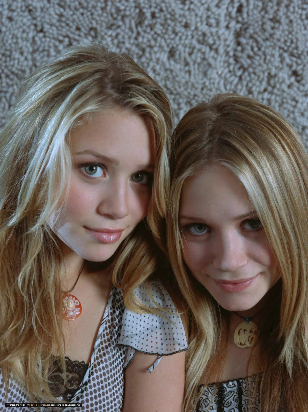 Сестры Олсен в 16. Mary Kate and Ashley Olsen. Sister 16