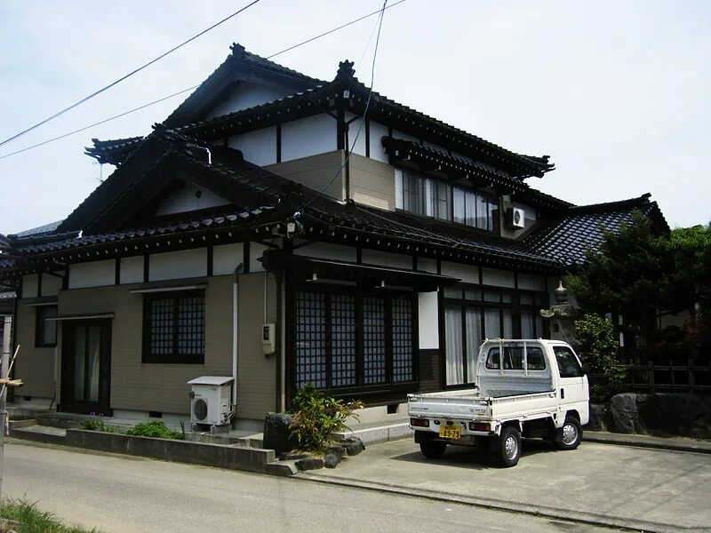 Архитектура Японии Минка. Японский дом. Обычный японский дом. Маленький японский домик. Японские дома купить