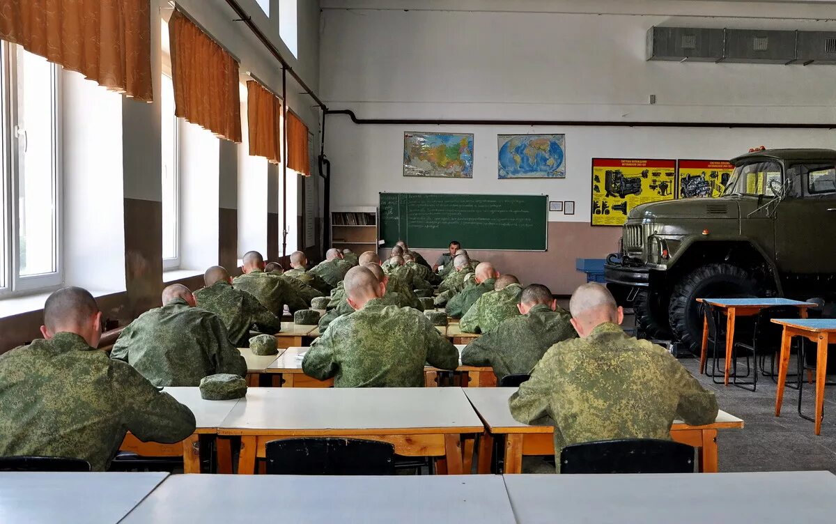 загорянка учебный центр ждв. воинская часть 11300 щелковский район московской области. загорянка учебный центр железнодорожных войск. учебный центр ждв. 857 учебный центр ждв.