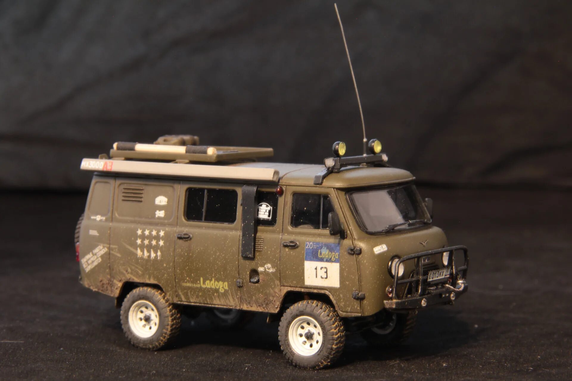Уаз буханка звезда 1/35. Уаз 452 буханка 1 43. Уаз 452 звезда 1/43. Уаз буханка 1 43. Уаз 3909 от звезды.