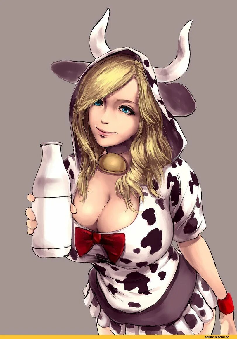 Женщина коровка. Девушка в костюме коровы.