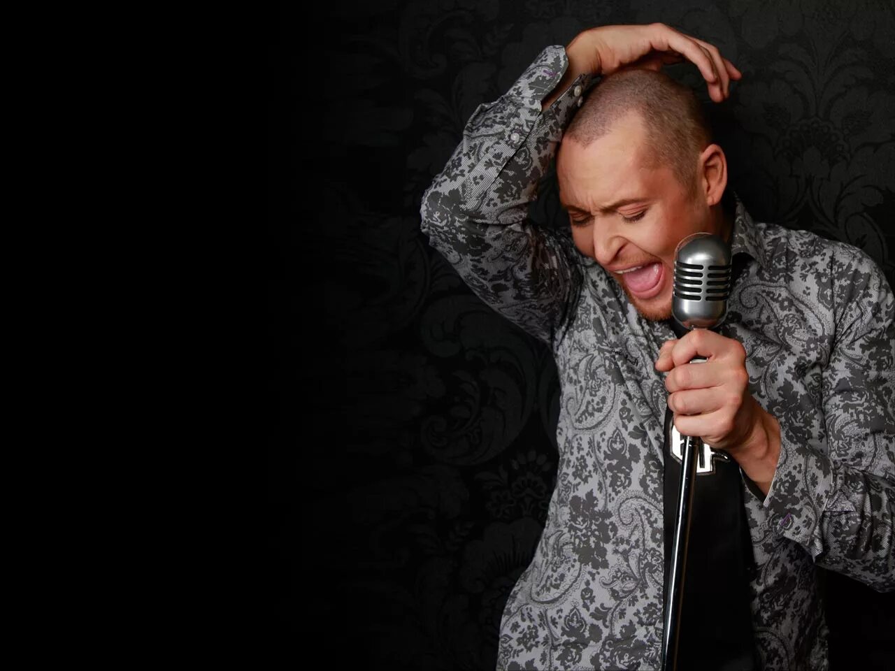 певец без. шура сейчас 2022. певец без. александр медведев шура. шура певец 2020г.