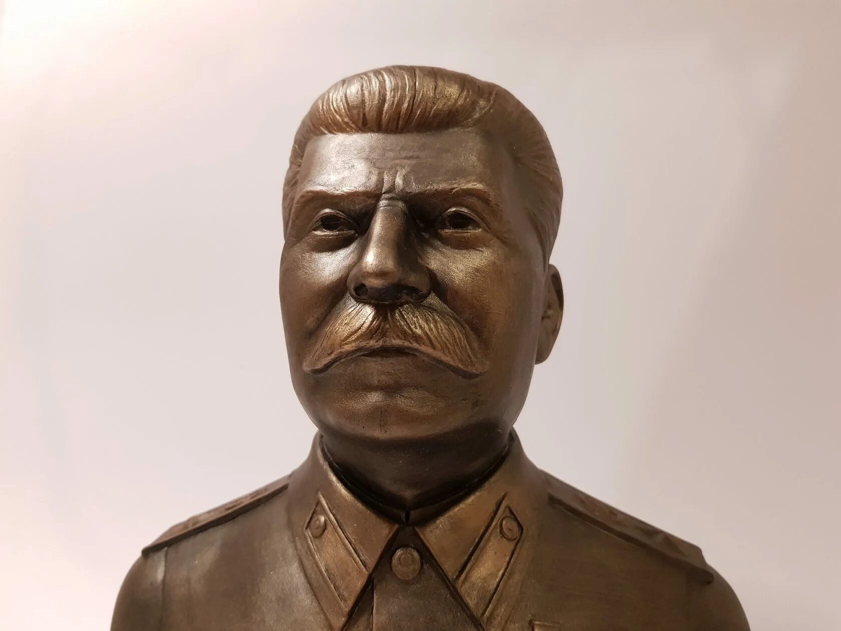 Советские бюсты
