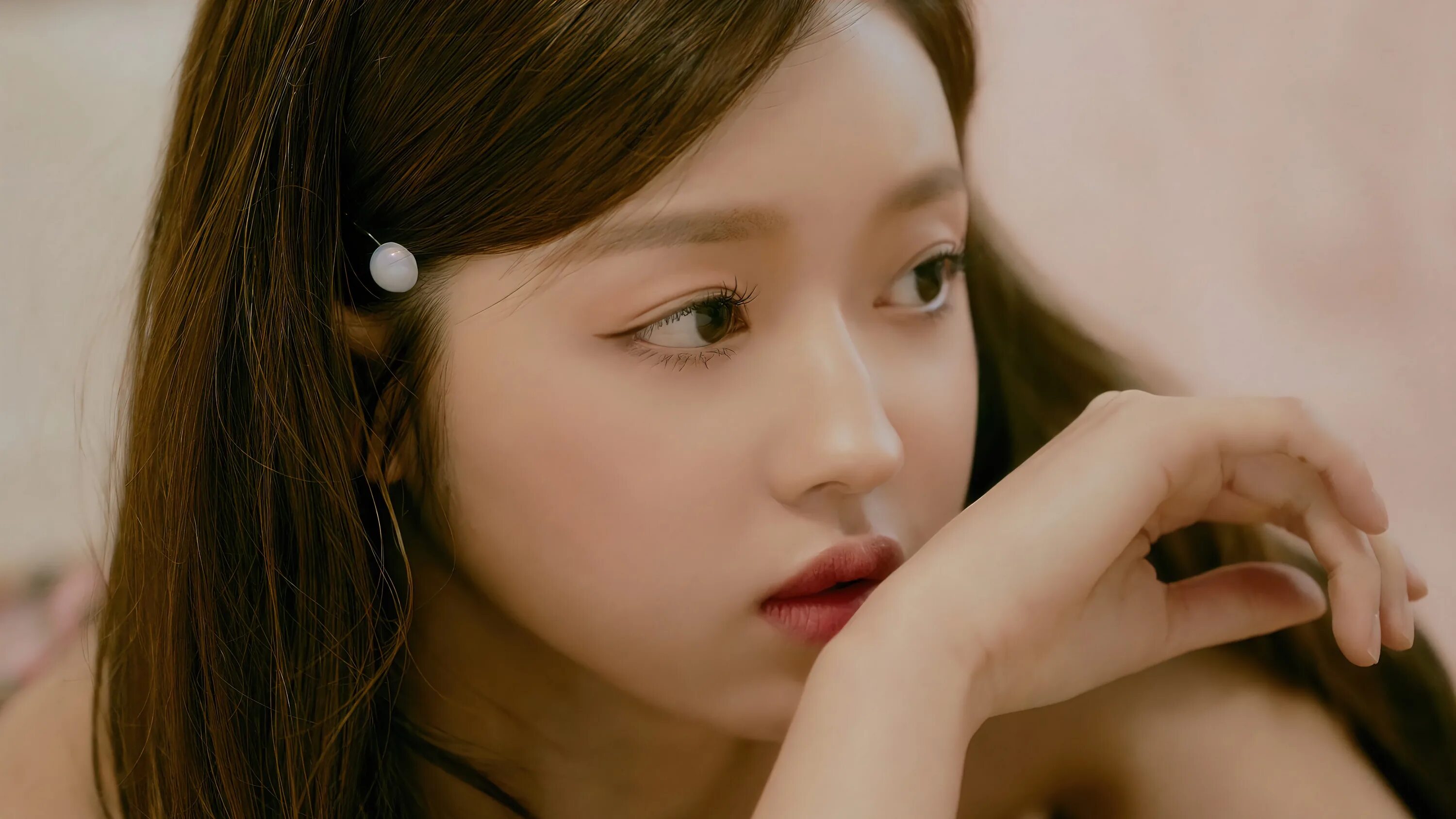 My girl pic. Хёджон из oh my girl. oh my girl юбин. yooa корейская певица hot. dear oh my girl album.
