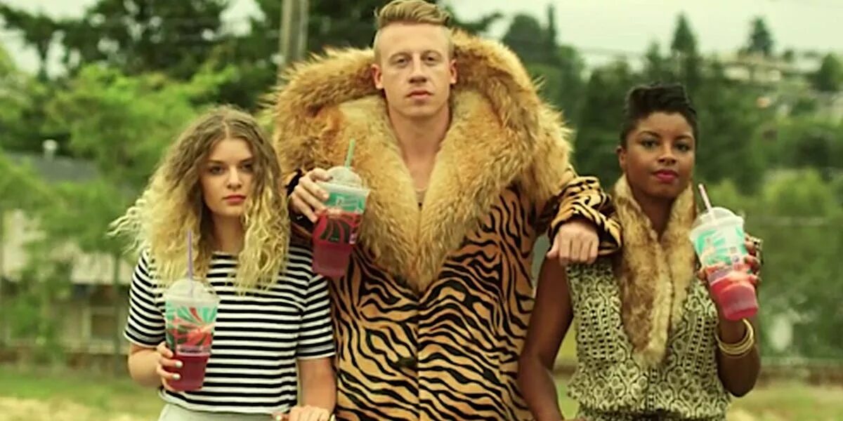 Маклемор Thrift shop. Macklemore в шубе. Macklemore Ryan Lewis Thrift shop. Thrift shop от Macklemore & Ryan Lewis feat. WANZ. Thrift shop feat wanz macklemore ryan