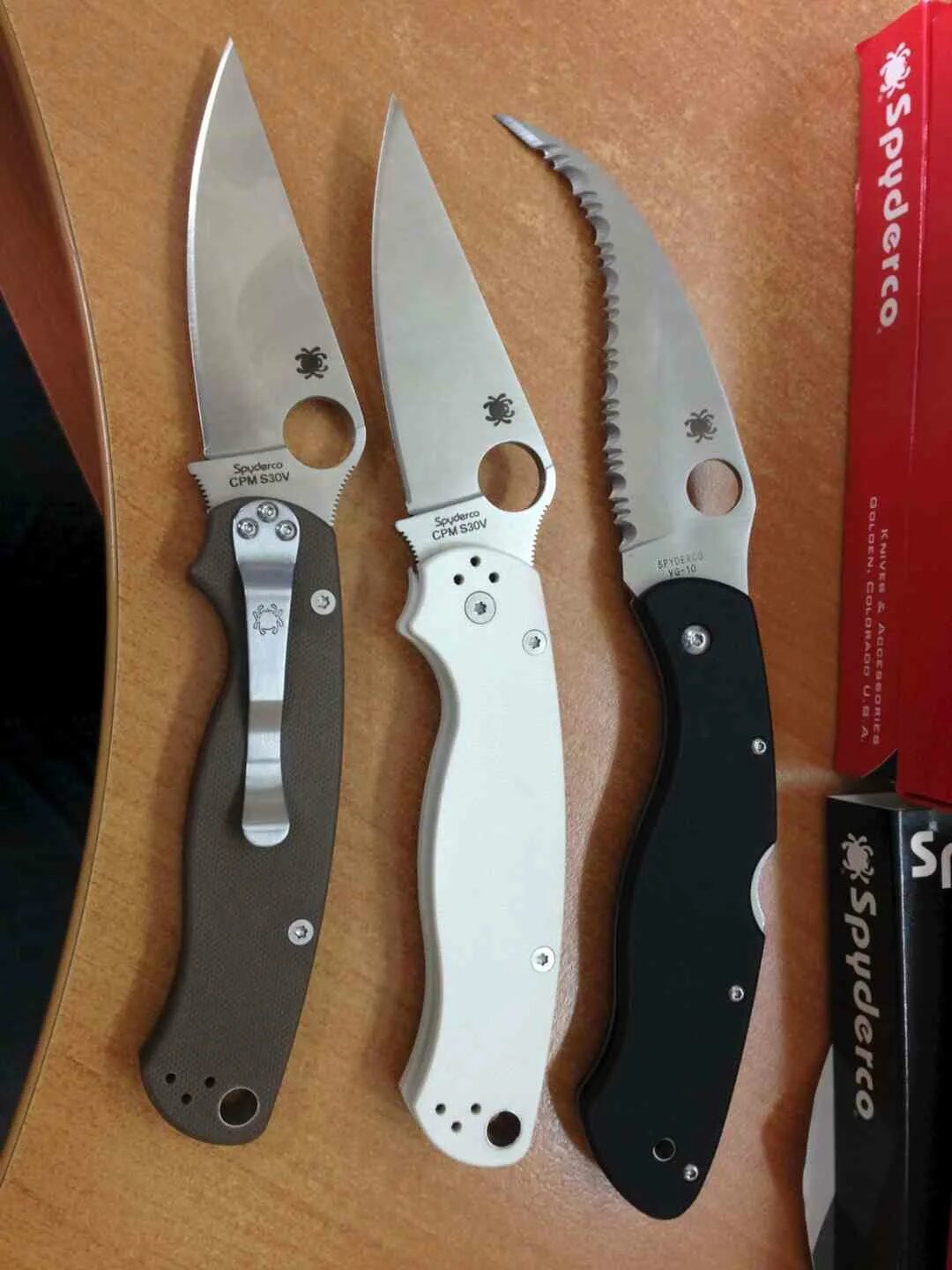 Спайдерко купить. Spyderco Paramilitary 2. Нож Spyderco Paramilitary 2. Спайдерко парамилитари 2 танто. Spyderco Paramilitary 3 Titan.