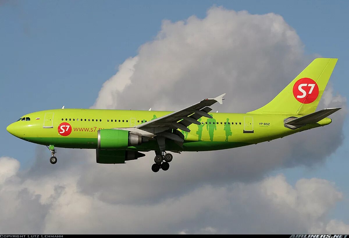 Купить авиабилеты на самолет эссевен. S7 Airlines Аэробус а310. Airbus a310 s7. Airbus а310-324. S7 Сибирь а 310.