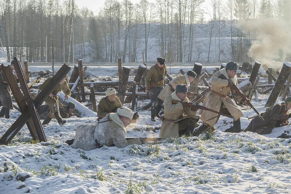 Подмосковный военный. Контрнаступление красной армии 1941. Битва под Москвой – декабрь 1941г.. Реконструкция боя битва под Москвой. Битва за Москву: контрнаступление советских войск под Москвой.