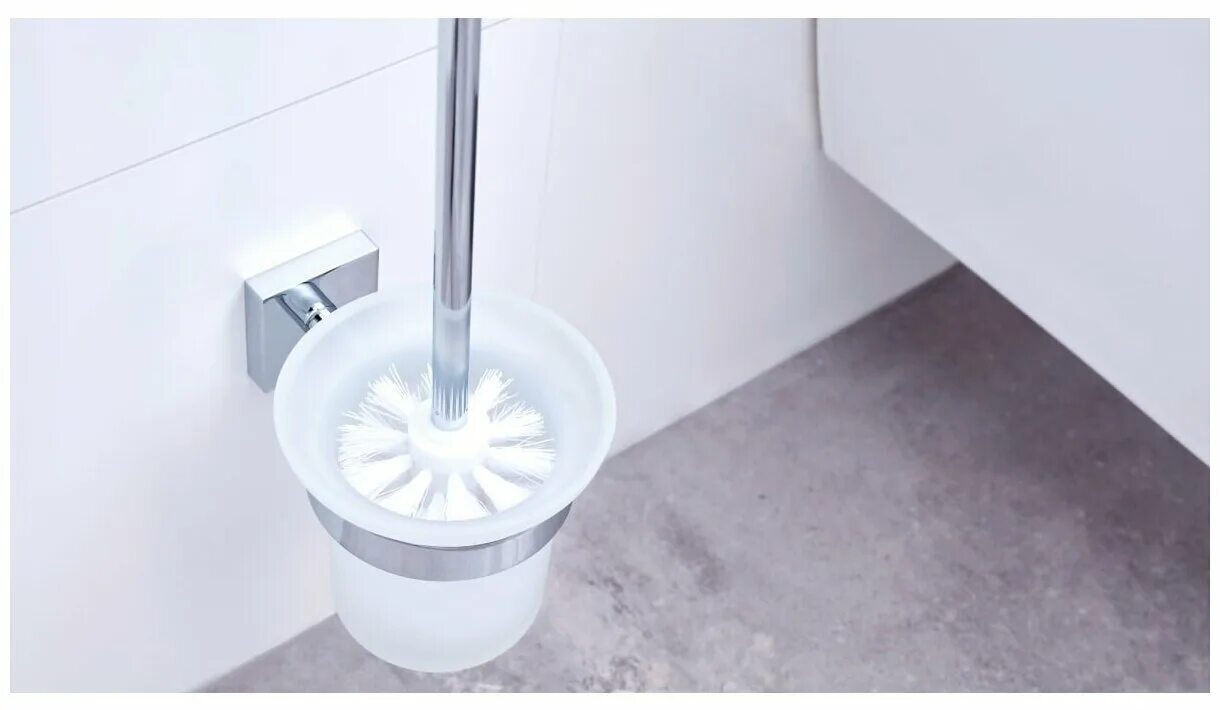 щетка для туалетного ершика. как часто менять ершик для унитаза. ершик для унитаза в туалете. как часто менять ершик для унитаза. дезинфекция ерша для унитаза.