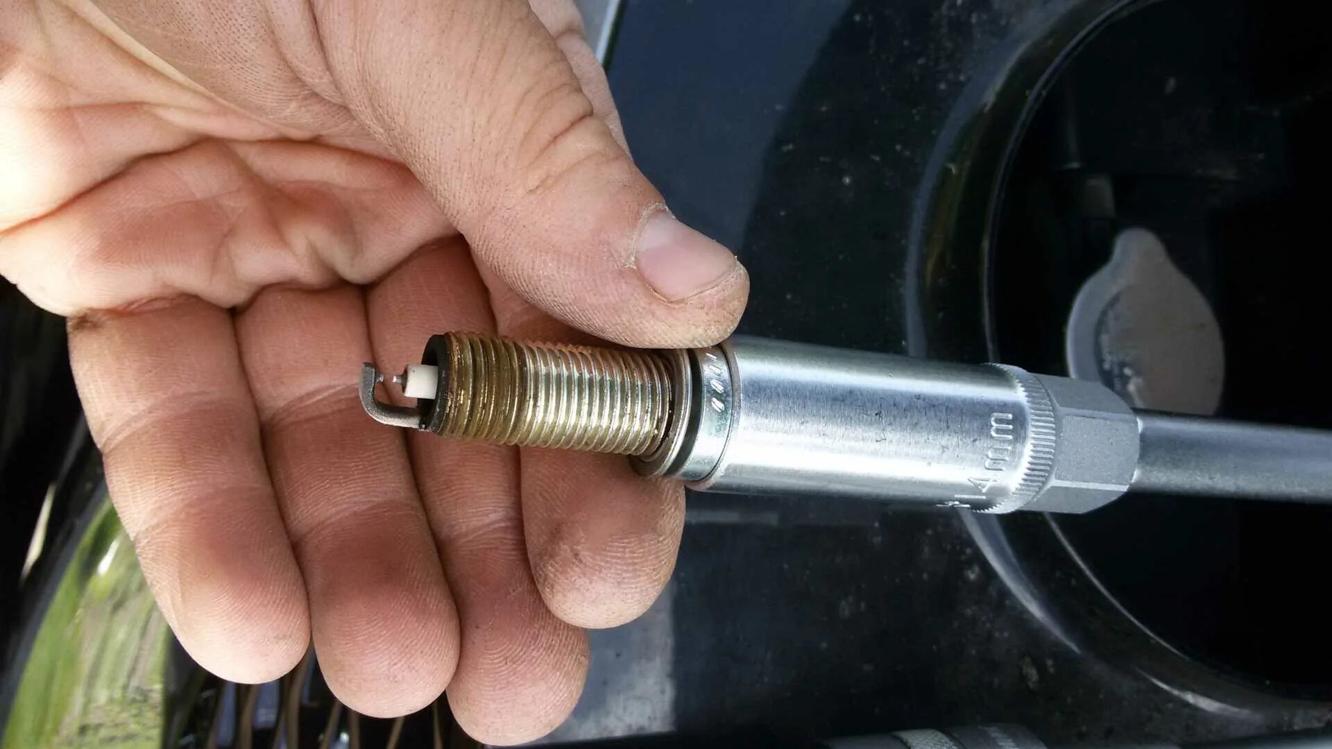 Свечной ключ hazet. 0 артикул. Свечник какой размер. Ключ комбинированный хускварна 19х13. Свечник какой размер.