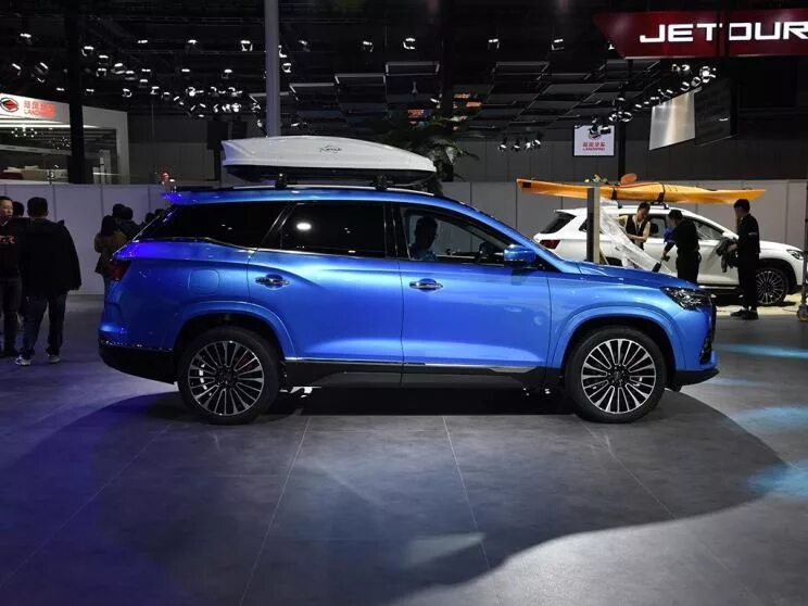 Брендинг джипов. Jetour x70 plus салон. Jetour x70 plus салон. Кроссовер jetour x95. Chery jetour x70 plus 2021.
