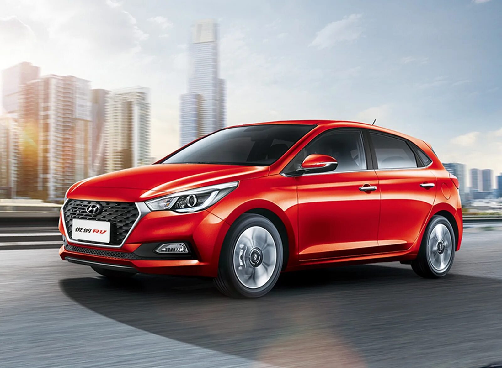 Hyundai поколения. Hyundai Solaris 2 хэтчбек. Hyundai Solaris хэтчбек 2019. Hyundai Solaris Hatchback 2019. Хендай Солярис хэтчбек новый.