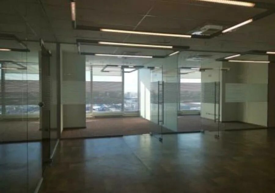 м. сёрф плаза ул гурьянова 30. помещения под магазин 70кв метров в самаре. гурьянова, дом 79, стр. 24, стр.